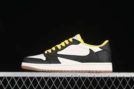Picture of Air Jordan 1 LOW _SKUfw19514349772410668fw